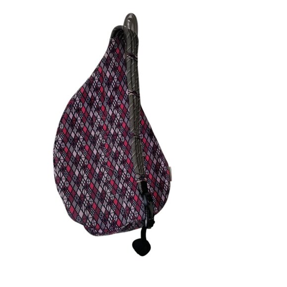 KAVU Original Rope Sling Bag Crossbody Backpack Shades Pink Abstract Diamonds - Picture 2 of 5